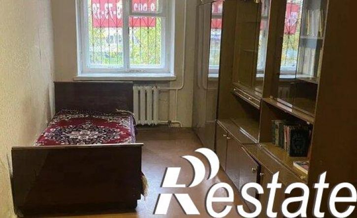 3-комн квартира Холодильная улица, 55,  д. 55