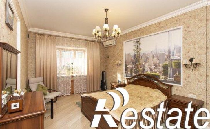 3-комн квартира Комсомольская улица, 8,  д. 8
