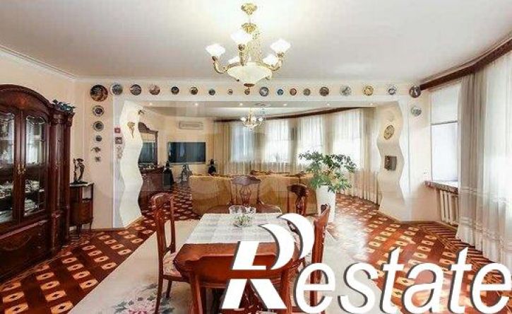 4-комн квартира улица Котовского, 1/2,  д. 1/2