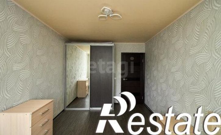 3-комн квартира улица Малиновского, 8,  д. 8
