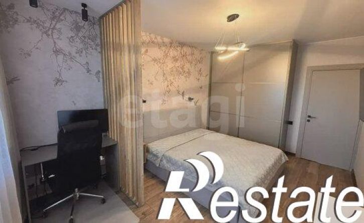 3-комн квартира улица Республики, 92,  д. 92
