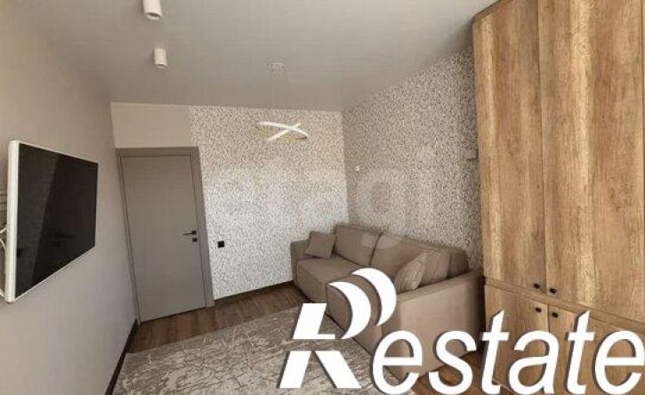 3-комн квартира улица Республики, 92,  д. 92