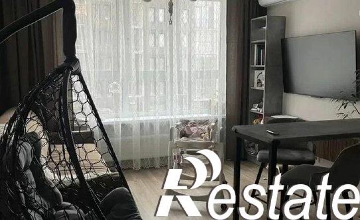 1-комн квартира улица Пожарных и спасателей, 14,  д. 14