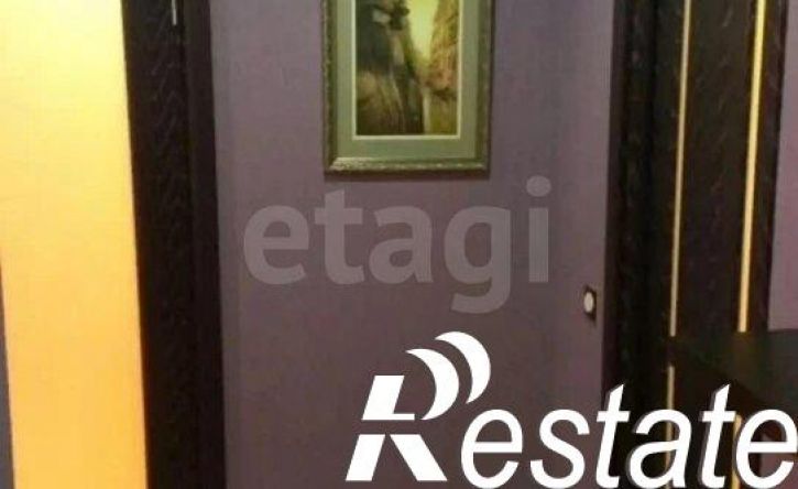 3-комн квартира улица Ивана Словцова, 21,  д. 21
