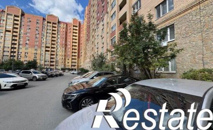 2-комн квартира улица Циолковского, 9/1,  д. 9/1