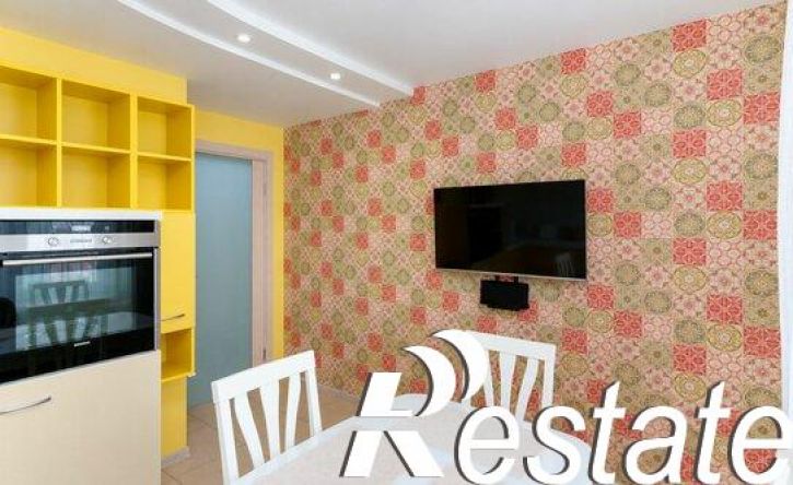 2-комн квартира улица Эрвье, 24 к3,  д. 24 к3