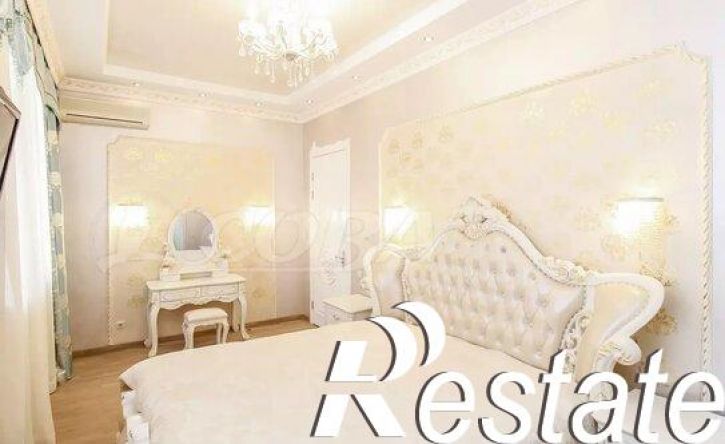 5-комн квартира улица Володарского, 25,  д. 25