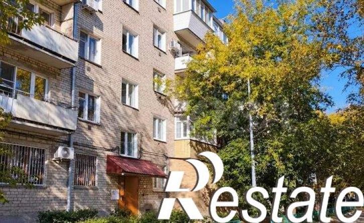2-комн квартира улица 50 лет ВЛКСМ, 67,  д. 67