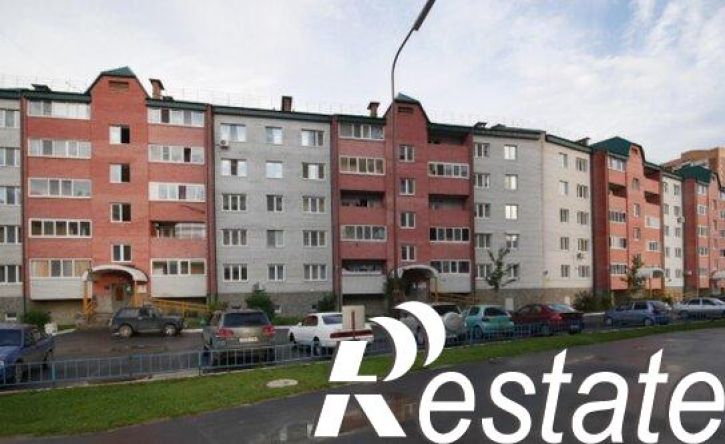 3-комн квартира улица Энергостроителей, 20,  д. 20