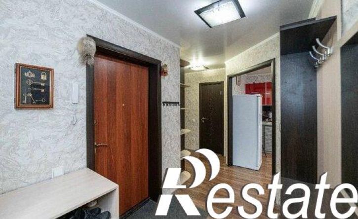 3-комн квартира улица Муравленко, 3,  д. 3