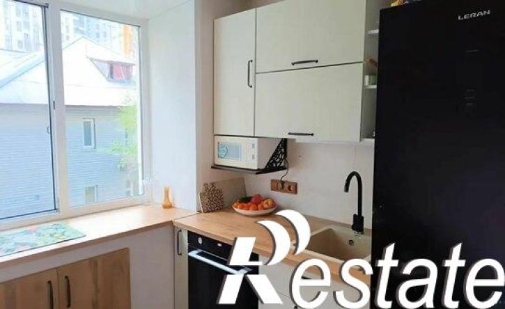 3-комн квартира Комбинатская улица, 38,  д. 38