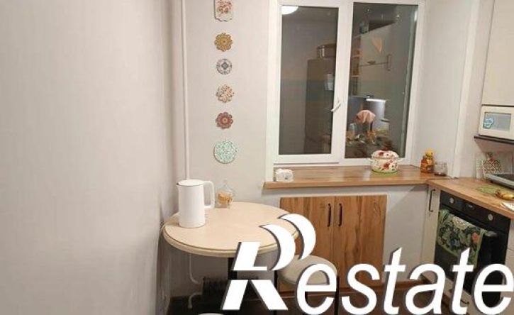 3-комн квартира Комбинатская улица, 38,  д. 38