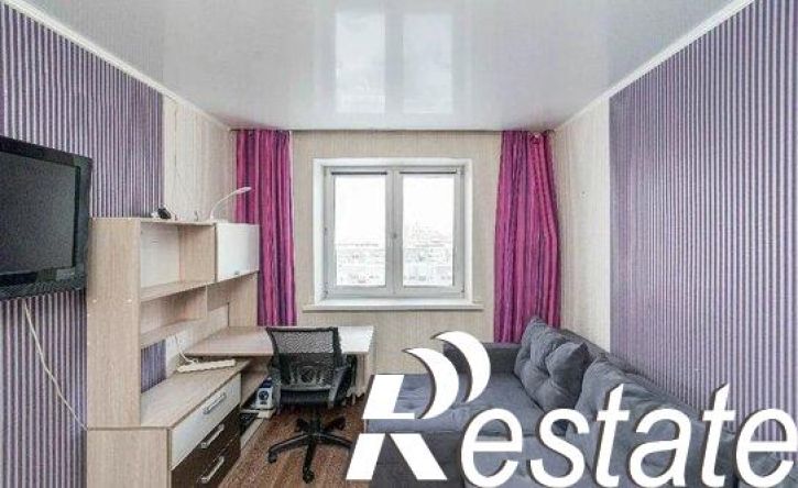 3-комн квартира улица Муравленко, 3,  д. 3