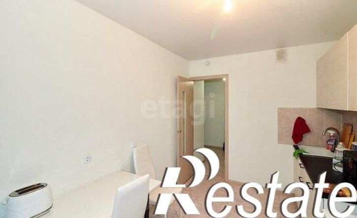 2-комн квартира улица Алексея Леонова, 32,  д. 32