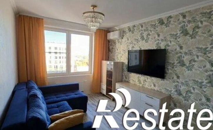 4-комн квартира Харьковская улица, 72Б,  д. 72Б