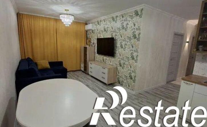 4-комн квартира Харьковская улица, 72Б,  д. 72Б