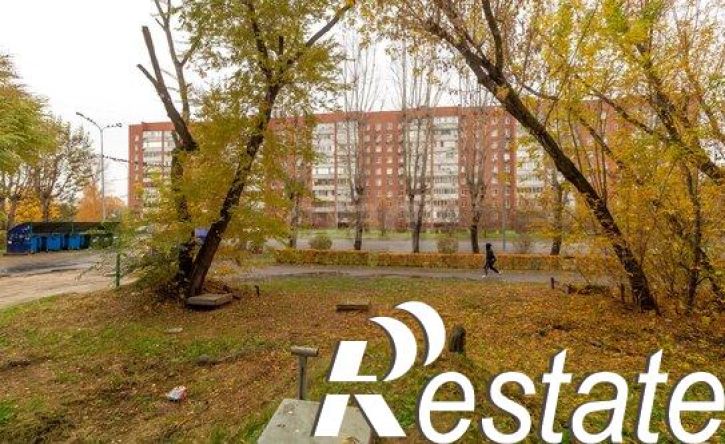 3-комн квартира улица Ватутина, 20,  д. 20