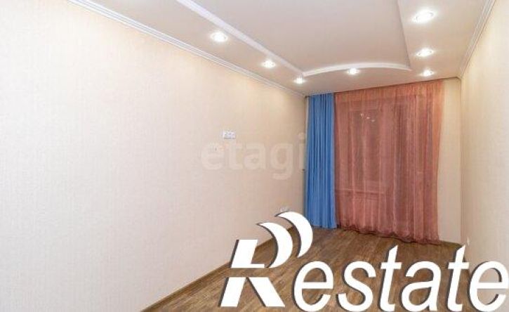 3-комн квартира улица Малиновского, 8,  д. 8