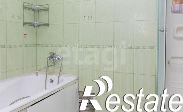 3-комн квартира Пражская улица, 49 к3,  д. 49 к3