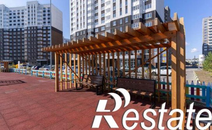3-комн квартира улица Монтажников, 38,  д. 38