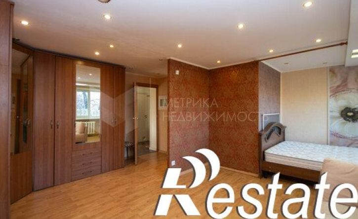 3-комн квартира улица 50 лет Октября, 37А,  д. 37А