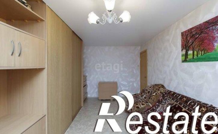2-комн квартира улица Космонавтов, 33А,  д. 33А