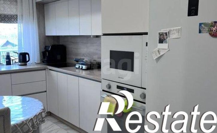 3-комн квартира улица Пархоменко, 50,  д. 50