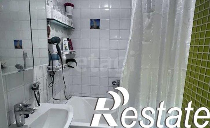 3-комн квартира улица Пархоменко, 50,  д. 50