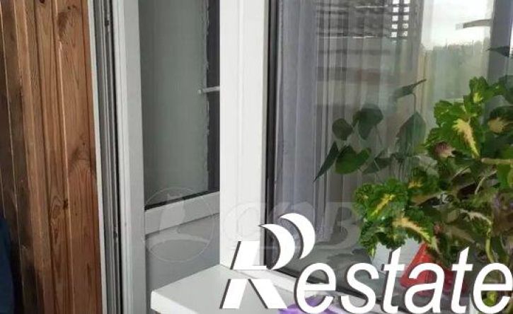 2-комн квартира улица Ивана Крылова, 17,  д. 17