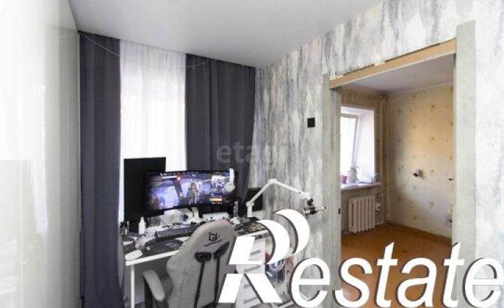 2-комн квартира улица Хохрякова, 80,  д. 80
