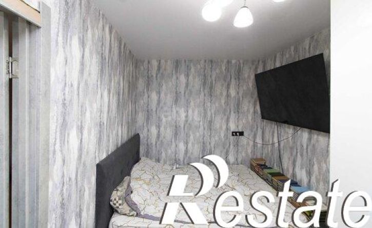 2-комн квартира улица Хохрякова, 80,  д. 80