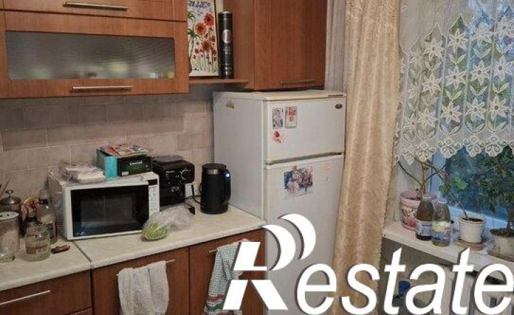 2-комн квартира улица Александра Логунова, 6,  д. 6