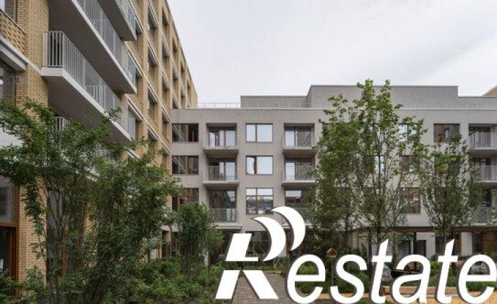 3-комн квартира улица Муравленко, 24,  д. 24
