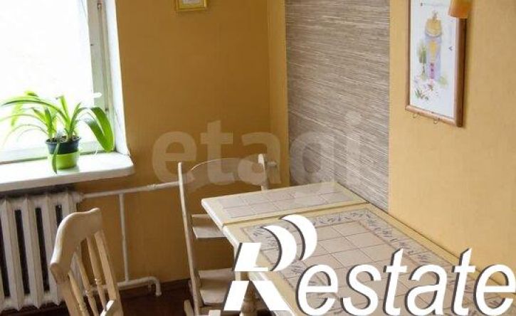 2-комн квартира улица Домостроителей, 10,  д. 10