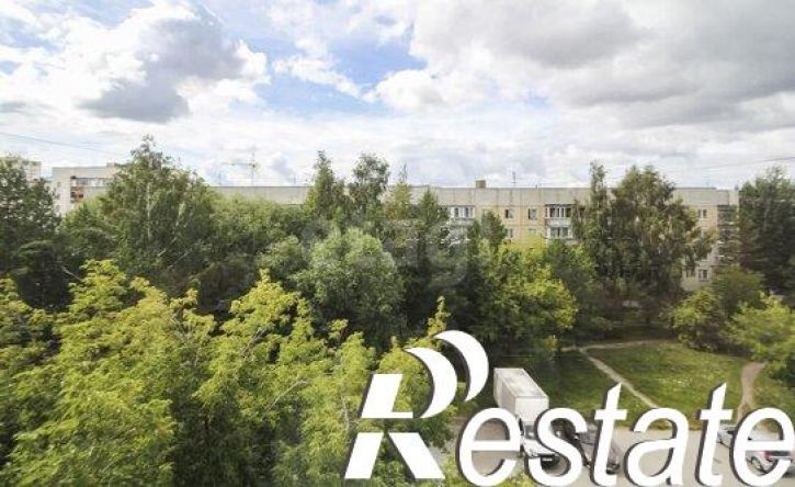 2-комн квартира улица Домостроителей, 10,  д. 10