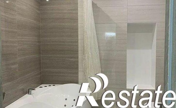 4-комн квартира улица Газодобытчиков, 19,  д. 19