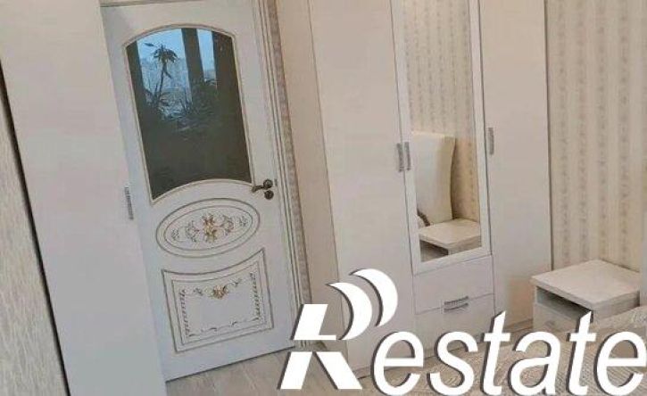 3-комн квартира Таврическая улица, 9 к2,  д. 9 к2