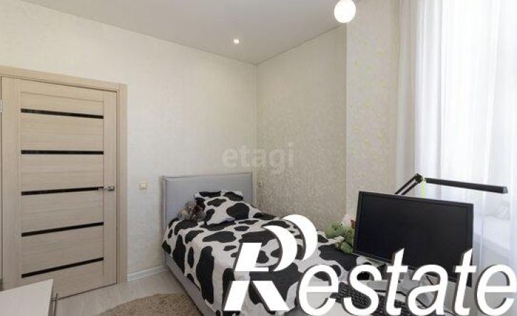 2-комн квартира улица Станислава Карнацевича, 3,  д. 3