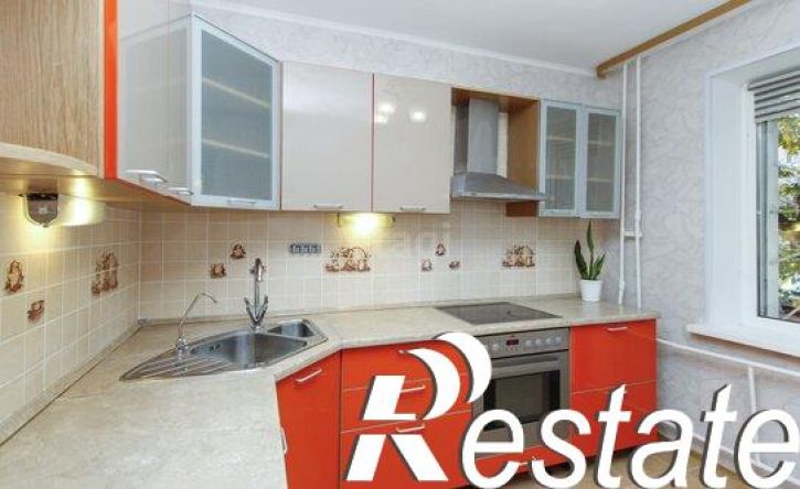 4-комн квартира Флотская улица, 57,  д. 57